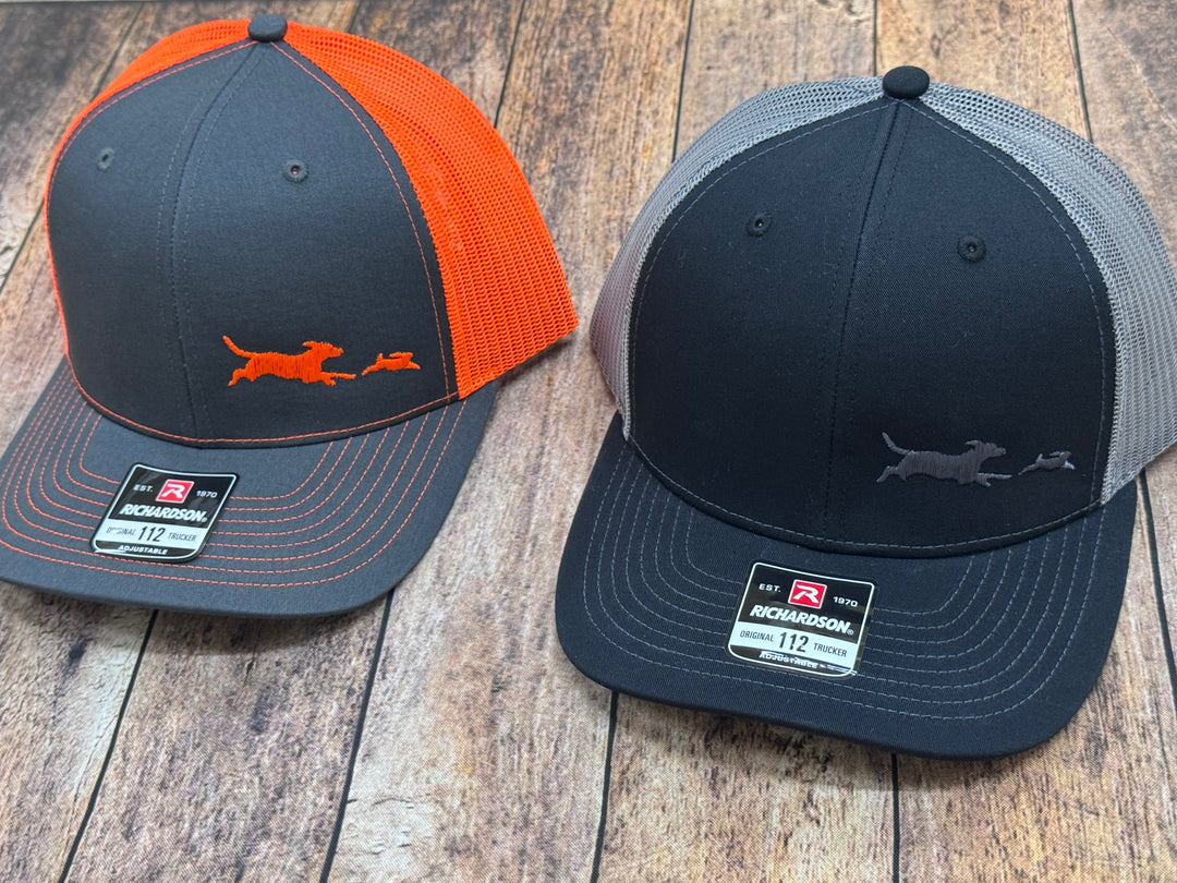 Southern Houndsman Beagle Chasing Rabbit Snapback hat