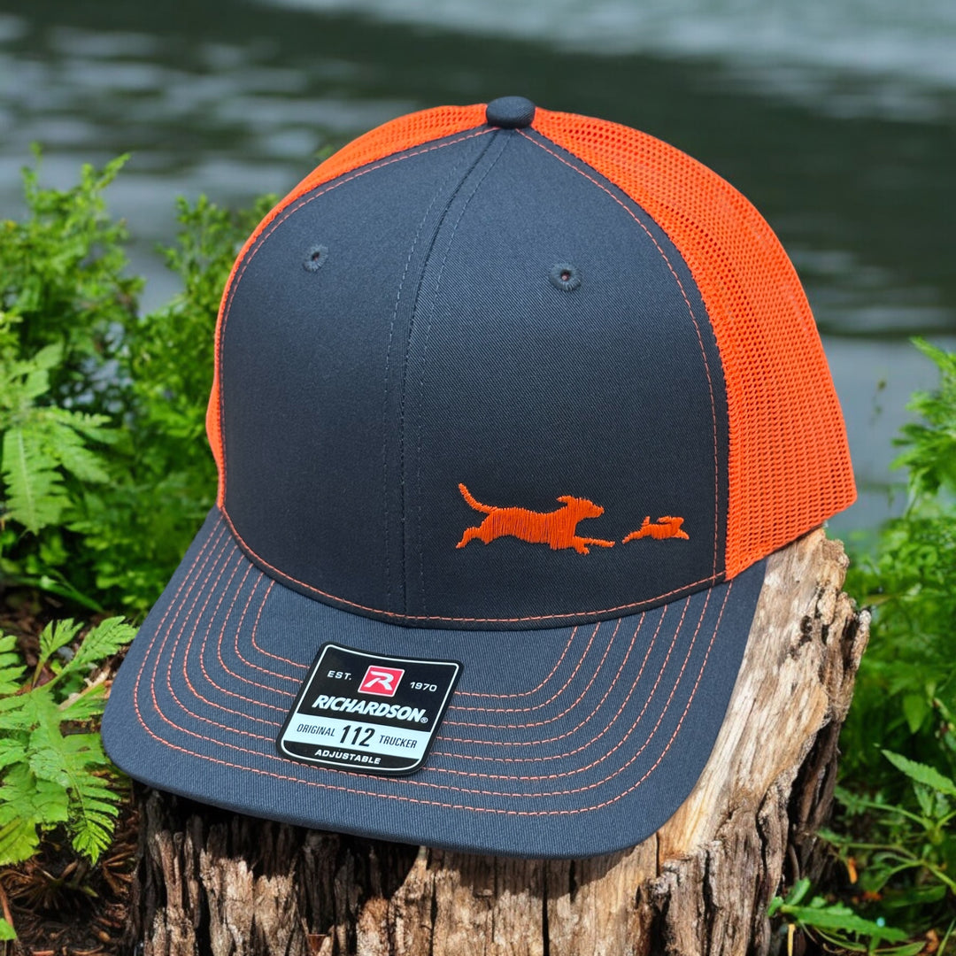 Southern Houndsman Beagle Chasing Rabbit Snapback hat